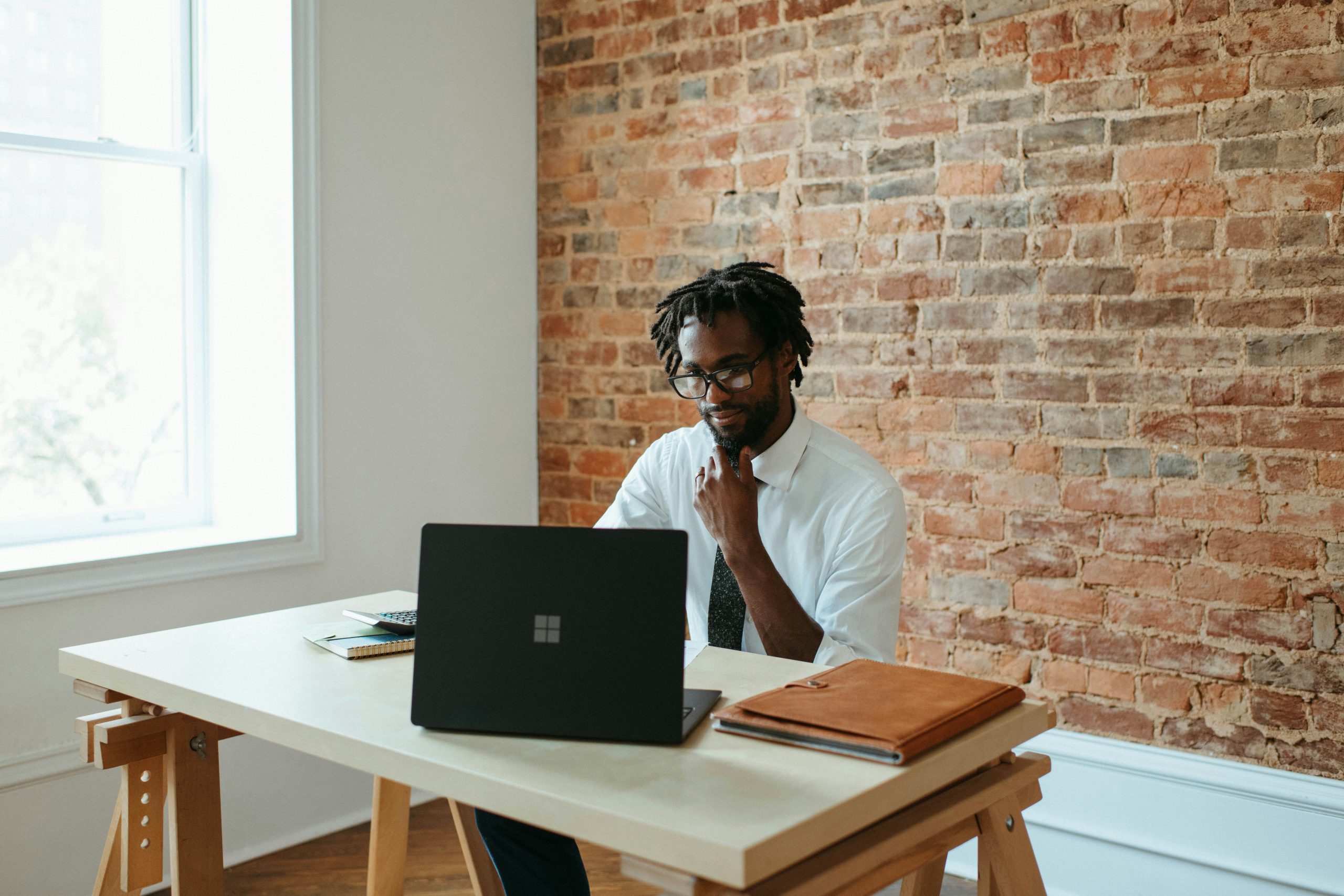 How Much Do Brokers Charge to Sell a Business?